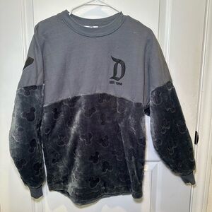 Disneyland Mickey Mouse Sherpa Spirit Jersey Unisex Top